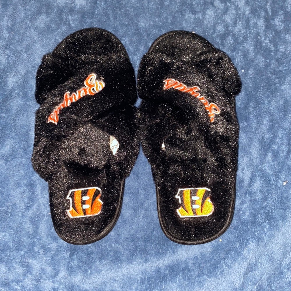Cincinnati Bengals slippers